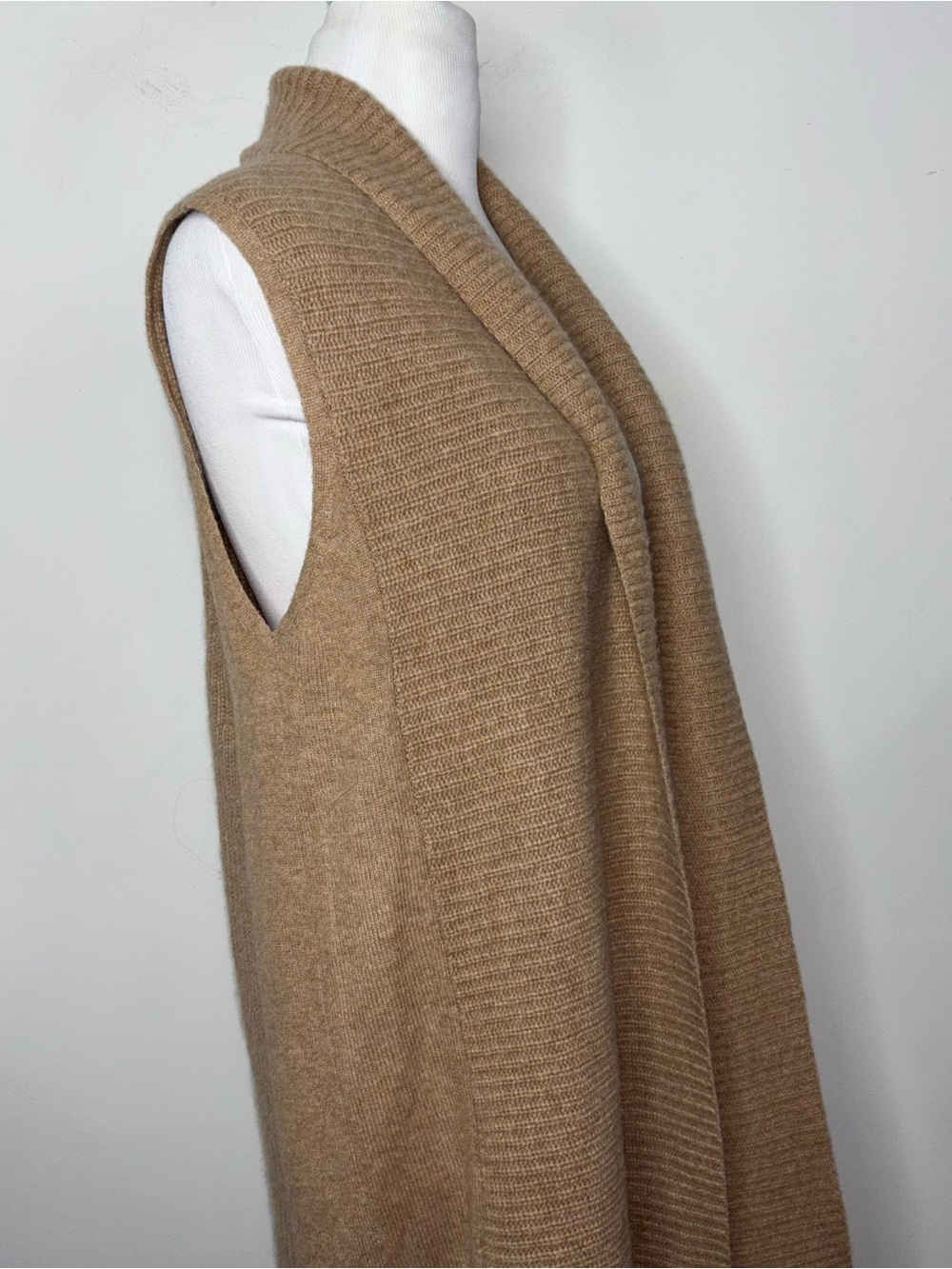 Charter Club Sleeveless Open Front Cashmere Sweater Vest M Camel Brown - Picture 9 of 13